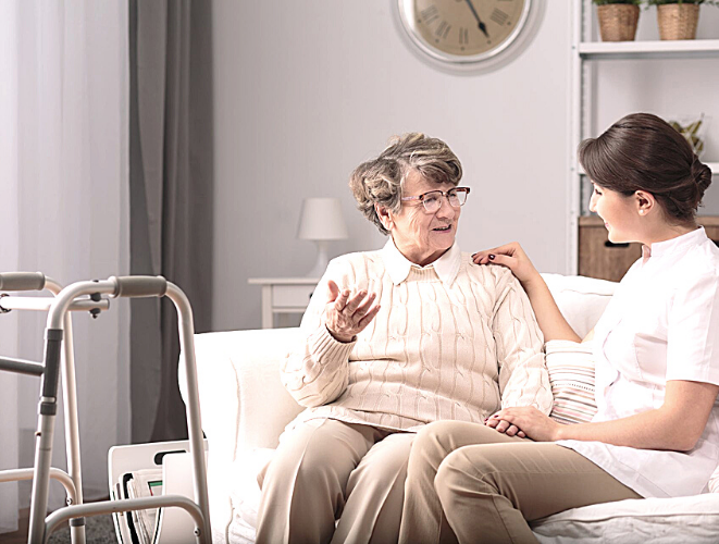 Услуги по уходу за больными с переломом шейки бедра